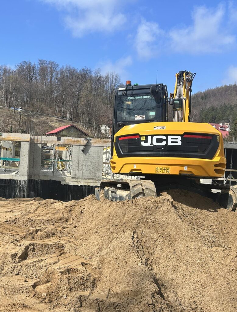 Wynajem Maszyn Budowlanych Jelenia Góra